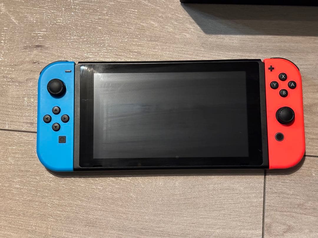 Nintendo Switch 本体 動作品 赤/青 付属品付き 箱無し