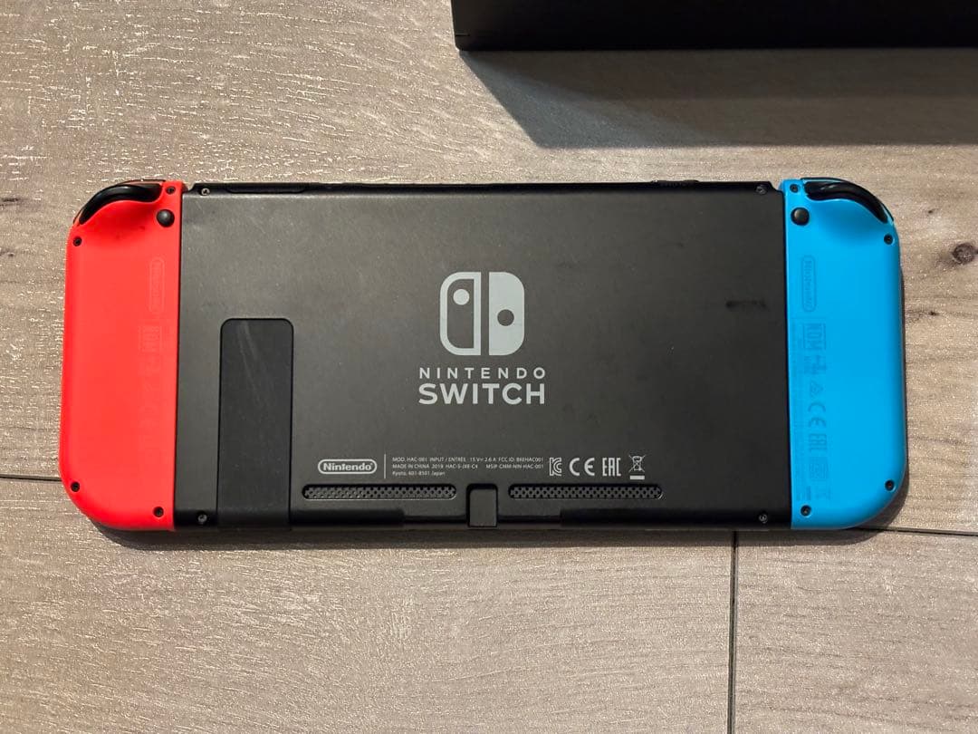 Nintendo Switch 本体 動作品 赤/青 付属品付き 箱無し