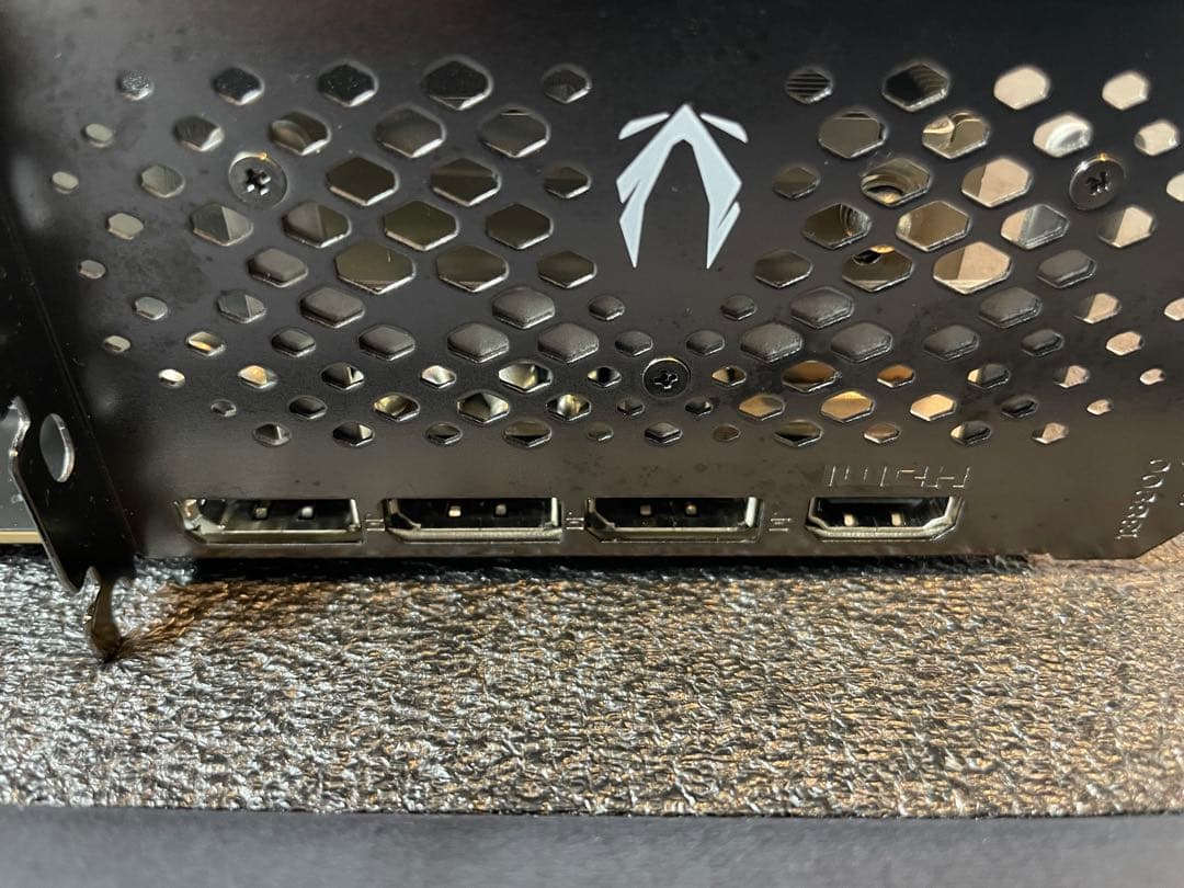 グラボ　ZOTAC　RTX 4090 動作確認済み