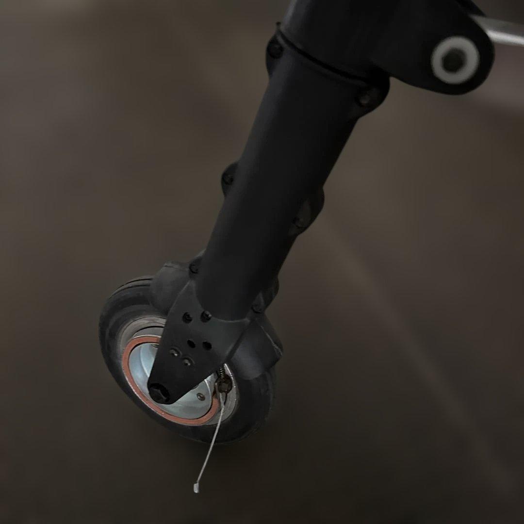 コンパクトな折りたたみ自転車 小径ホイール