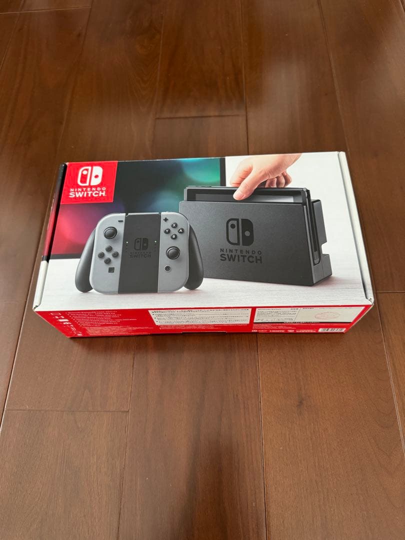 Nintendo Switch 本体 グレー(プロコン2つ・携帯ケース付き)