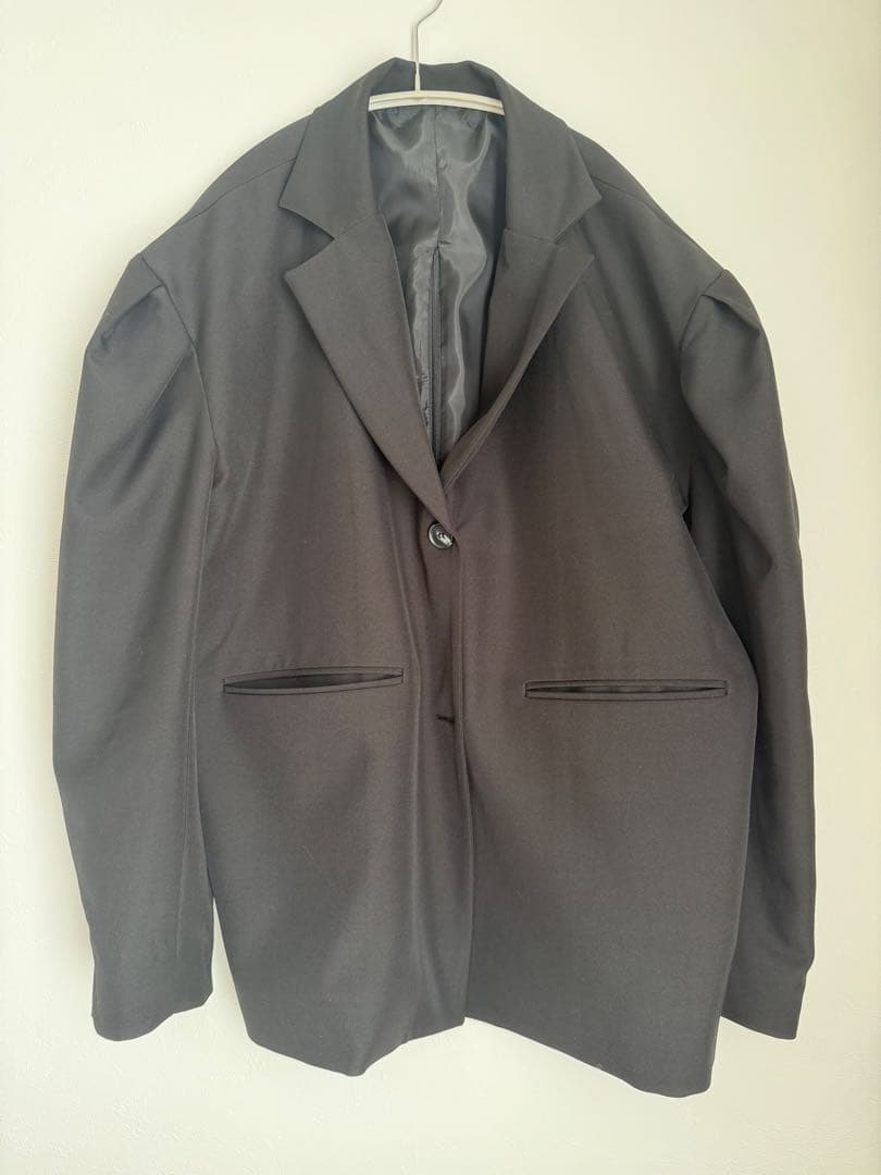 完売品！clore+ 構築的シルエット Drop Puff Jacket