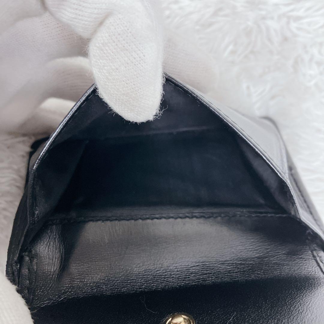 極美品✨現行 付属品付き ミュウミュウ　折り財布　マトラッセ　キルティング　黒