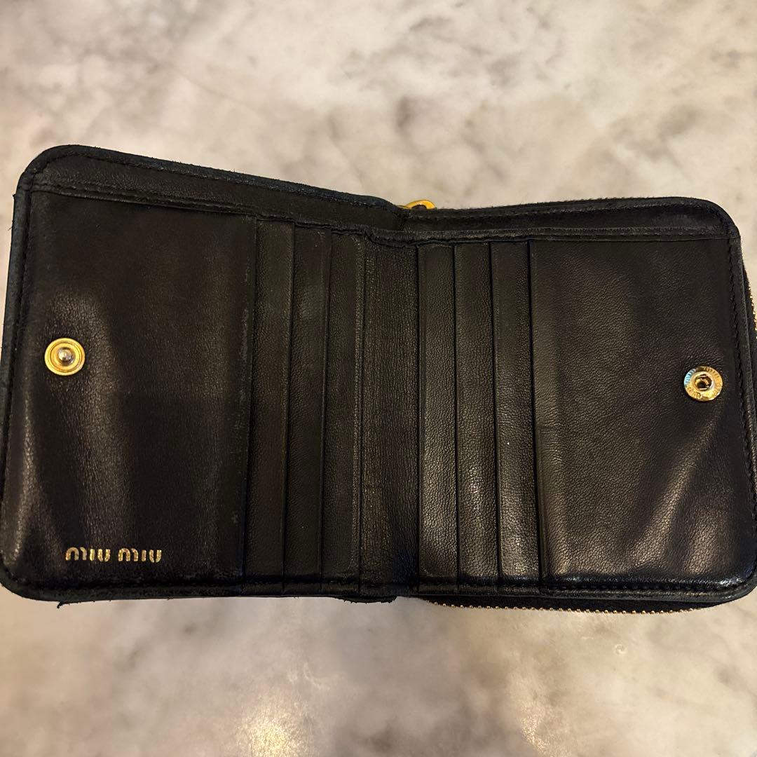miu miu マテラッセキルティングレザー 財布 ブラック