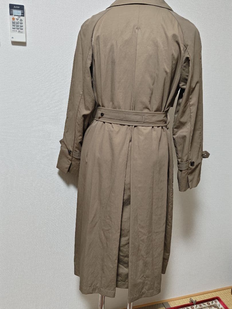 美品！　ベージュ トレンチコート ダブルブレスト