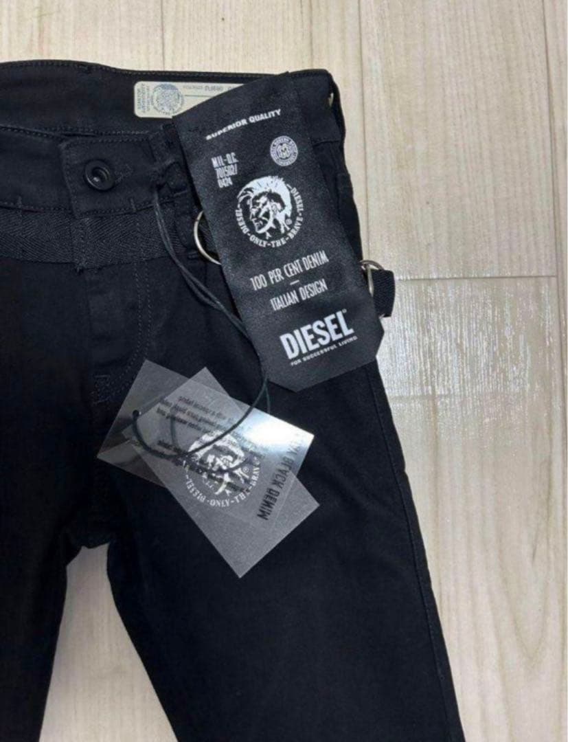 新品タグ付き DIESEL ディーゼル ストレッチデニム スキニー W23
