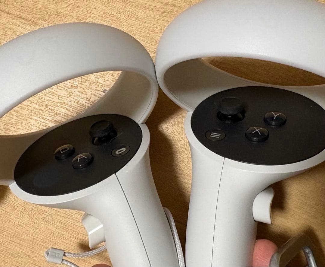 [専用]　Quest2 128GB VRヘッド コントローラーセット