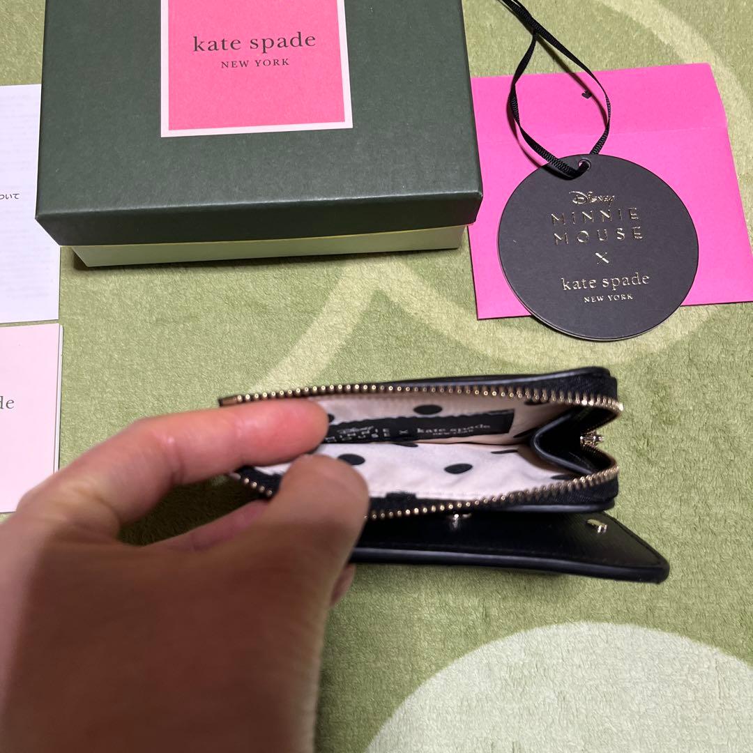 未使用 kate spade ディズニー ミニーマウス 二つ折り財布