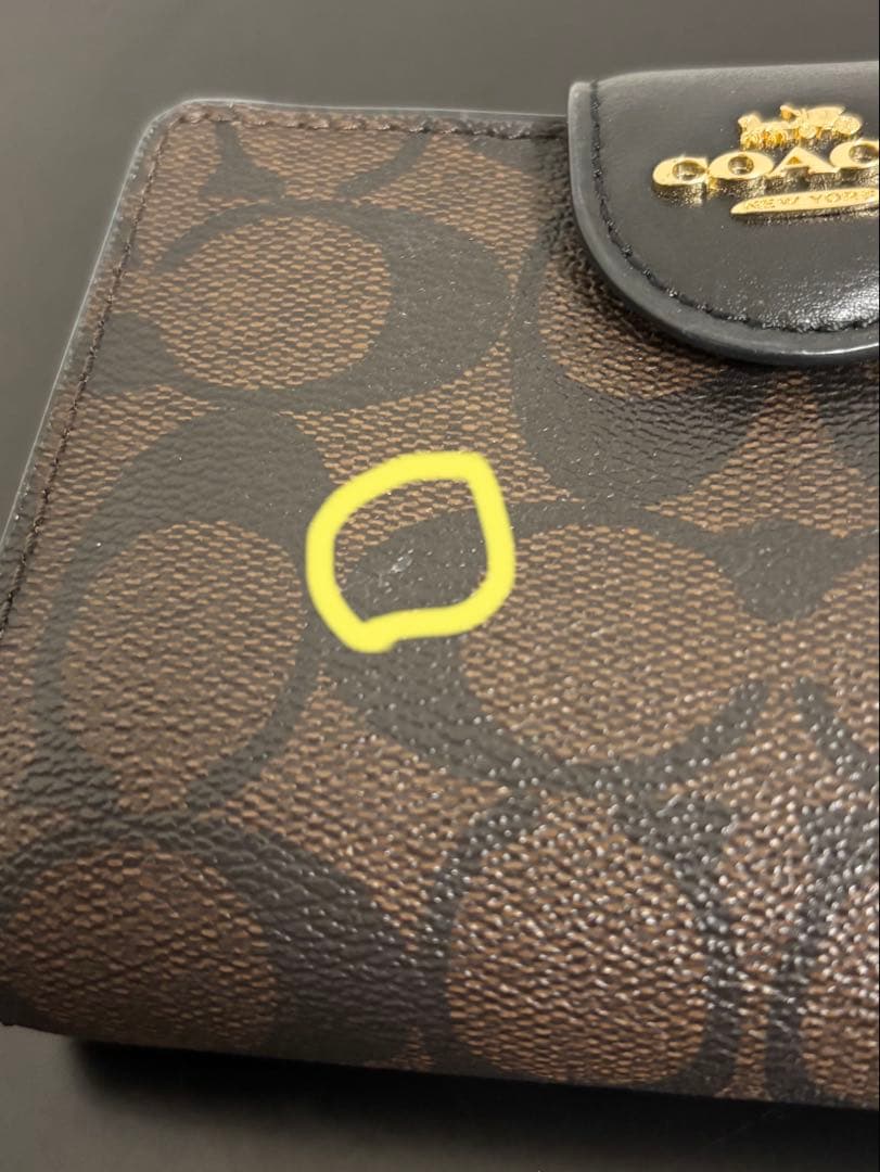 COACH コーチ 二つ折り財布