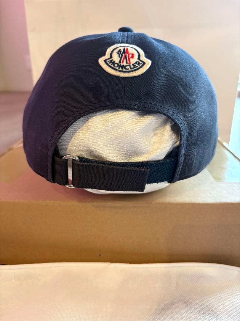 MONCLER Mロゴ ベースボールキャップ ネイビー
