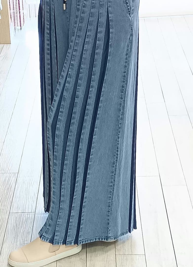 新品タグ付 2026新作 シニカル デニム プリーツ パンツ Mサイズ Mal.