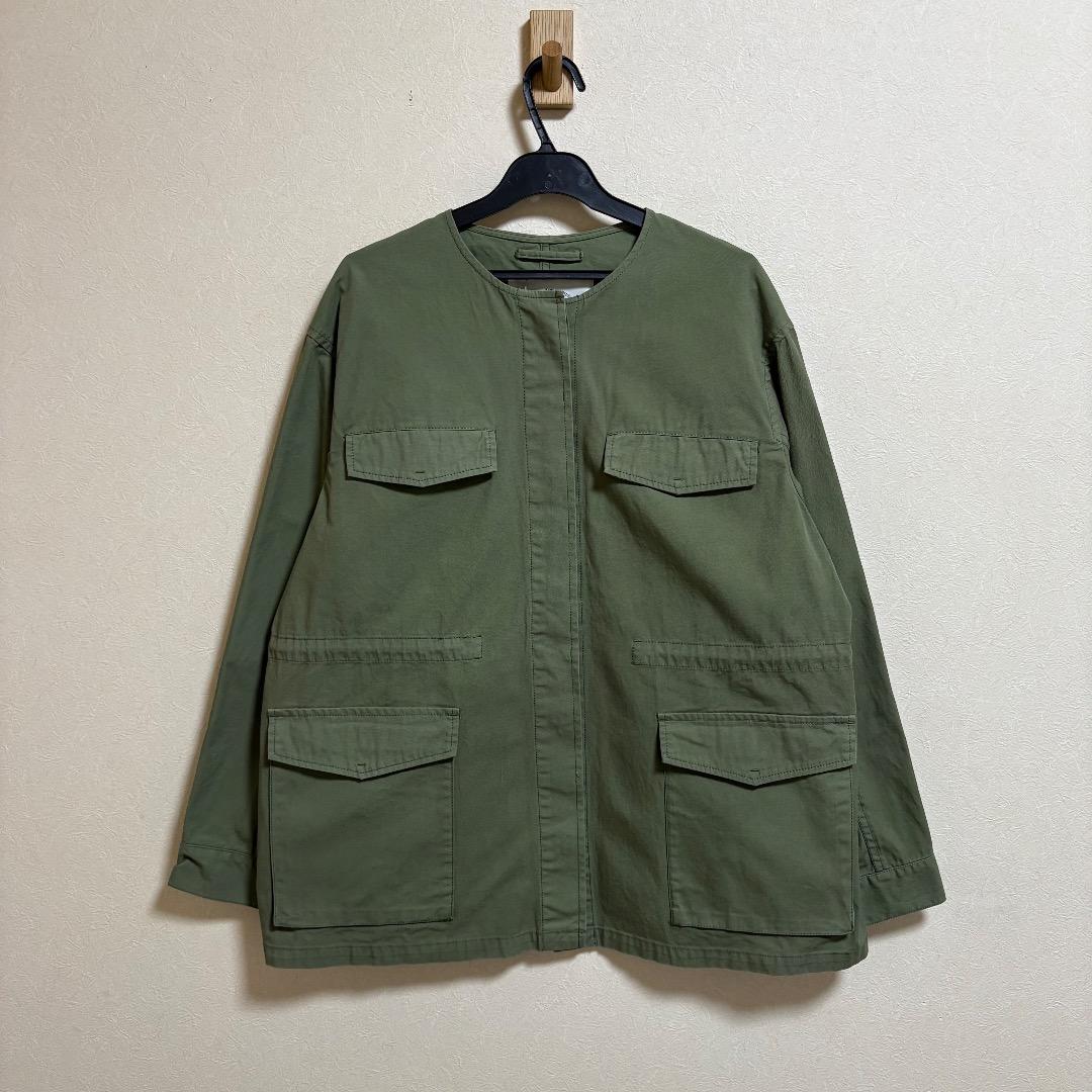 新品 PUAL CE CIN ノーカラーミリタリージャケット カーキ