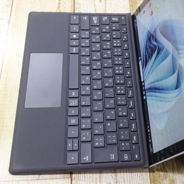 けいsurface pro7+ SSD256G タッチパネル Office