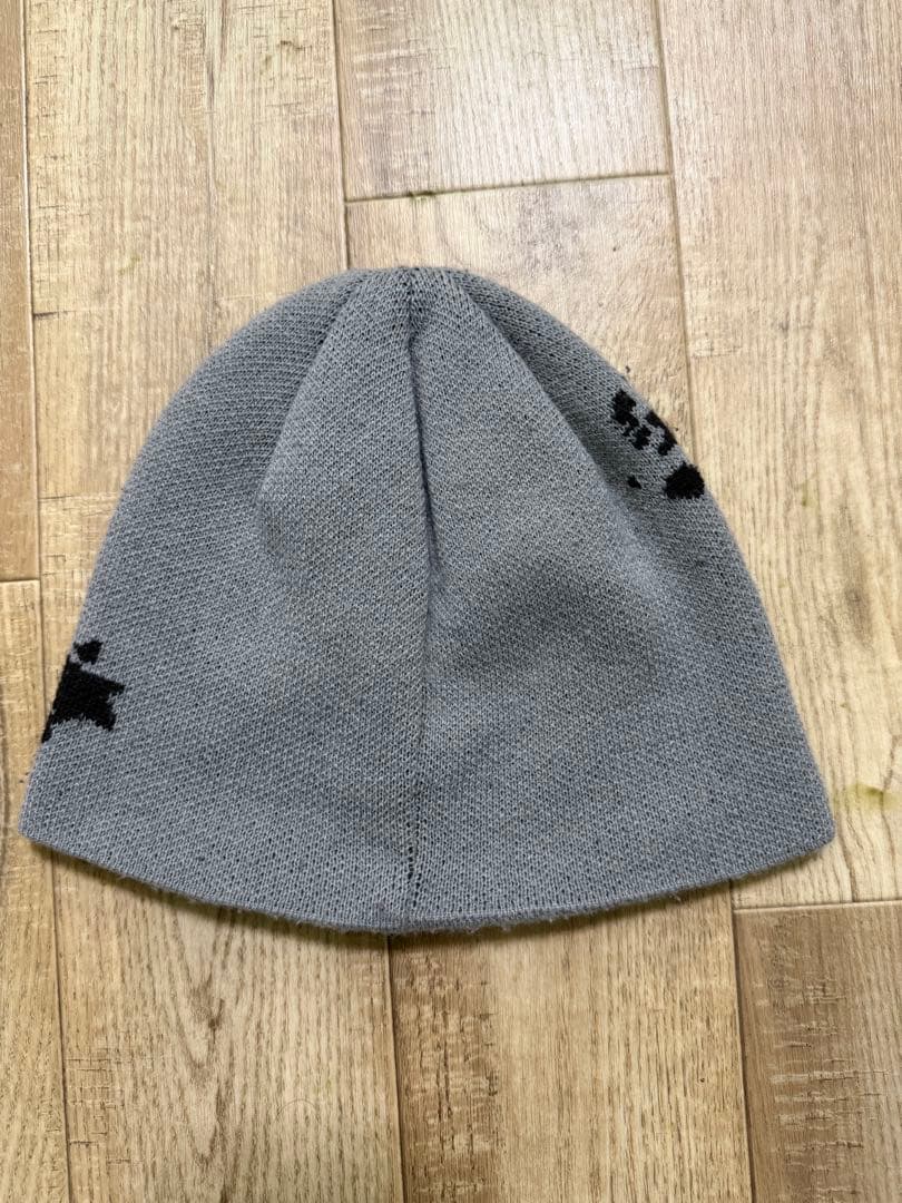 PALACE OAKLEY 23SS BEANIE SAND グレー