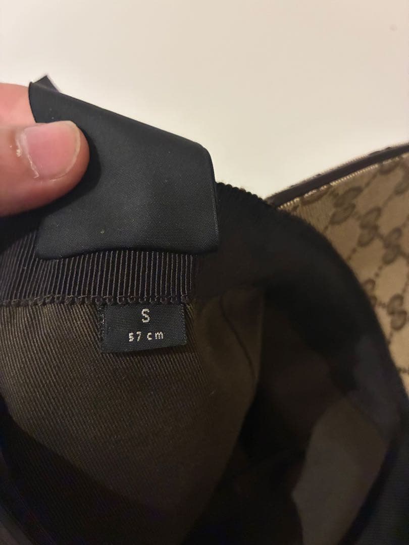 GUCCI GGパターン ベースボールキャップ　保存袋付き