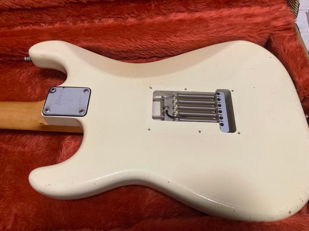Vanzandt STV-70R パーツ交換あり、ヘッドデカール無 Fender