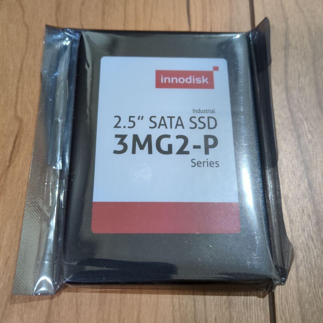 新品未開封 産業用SSD 512GB Innodisk 高耐久MLC DRAM付