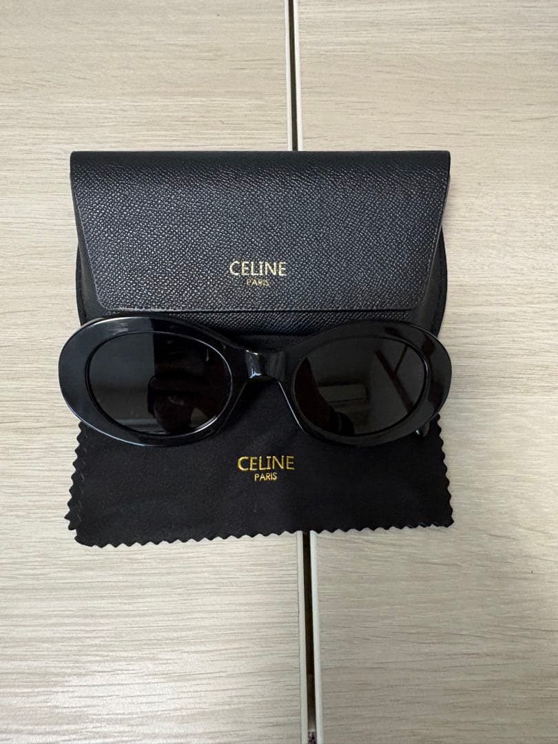 Celine トリオンフサングラス　ブラック