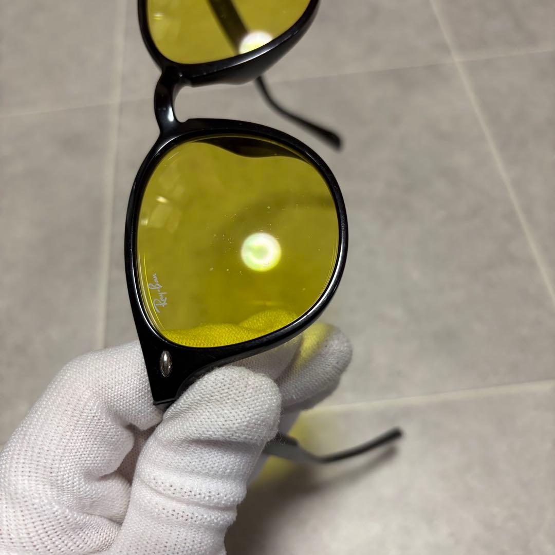 RayBan RB4259-F 601/85 イエローレンズ サングラス