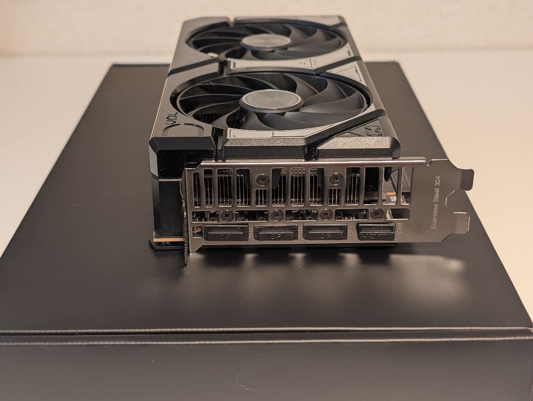 グラフィックボード・グラボ・ビデオカード ASUS GeForce RTX 5060 8GB