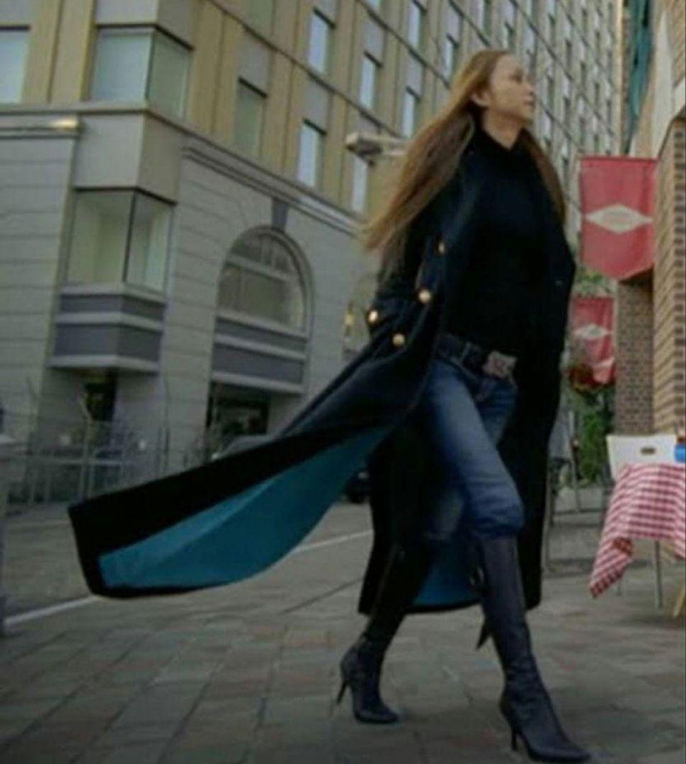 安室奈美恵着用　復刻版コート