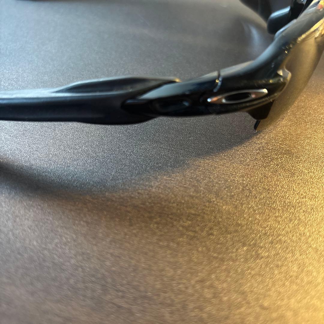 oakley スポーツサングラス偏光レンズ