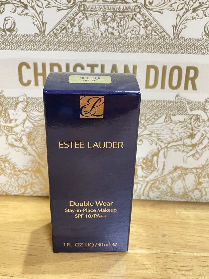 ESTEE LAUDER Double Wear 1C0シェル