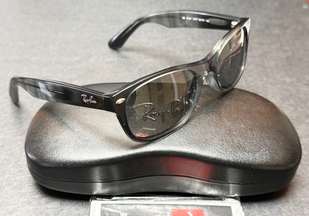 美品/廃盤希少/偏光+調光 Ray-Ban New Wayfarer サングラス