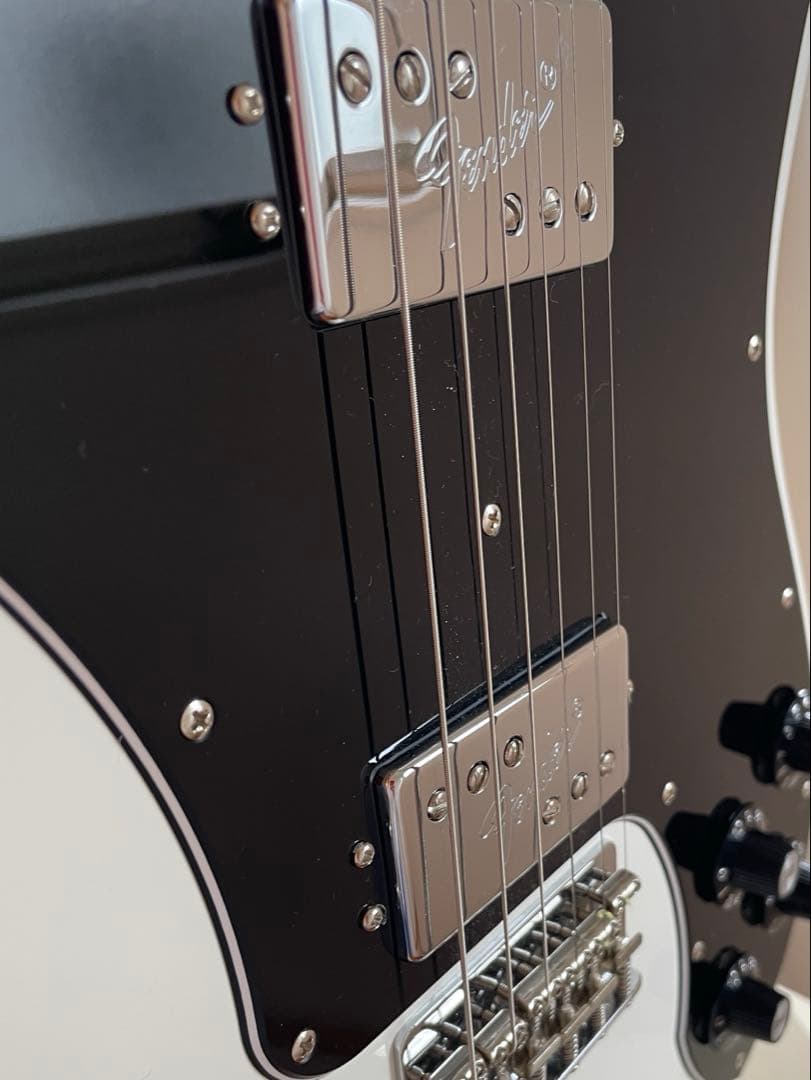 ギター Made in Japan Hybrid Telecaster Deluxe