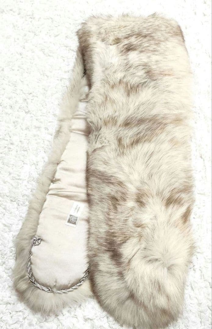 えりか　成人式　★　SAGA FOX　 ファーショール　美品 　ボリューム