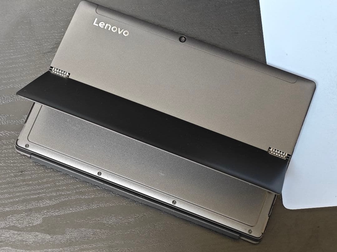 Windowsタブレット本体 Lenovo Miix520