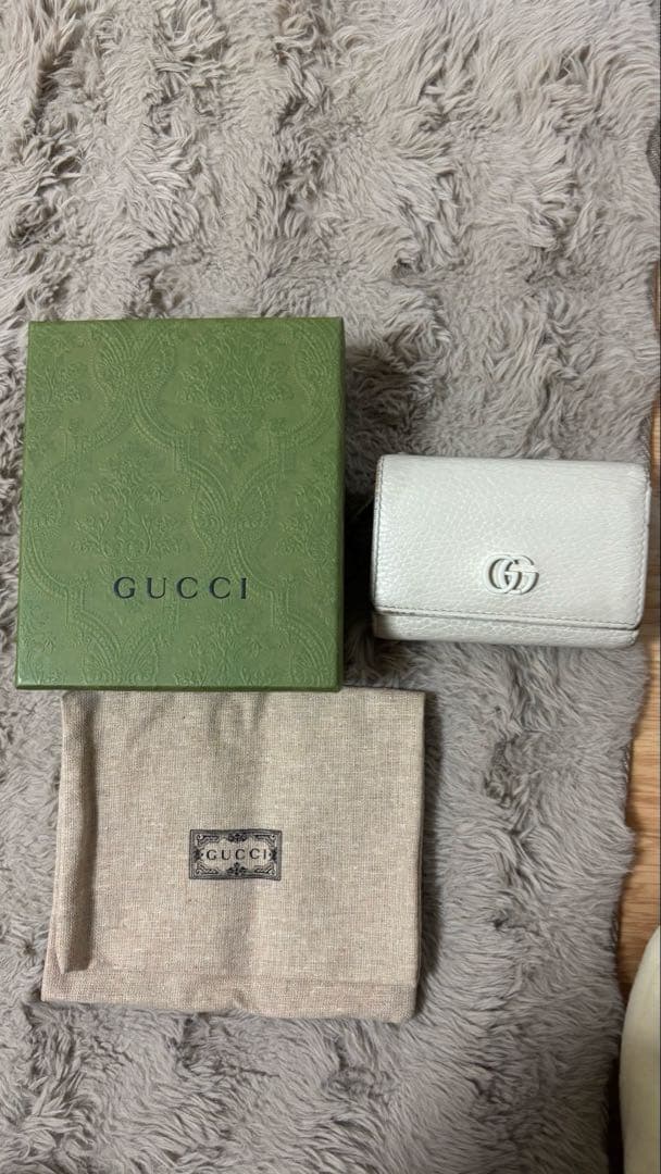 ★本物★GUCCI グッチ 3つ折り財布 コンパクトウォレット マーモント 白