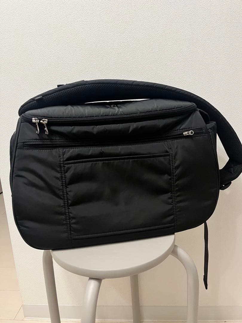 【む※】ssoook スリングバッグ V.smart Mサイズ