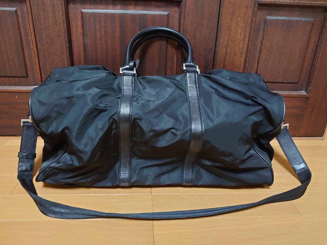 ひまわり【PRADA】 ボストンバッグ 黒 ナイロン