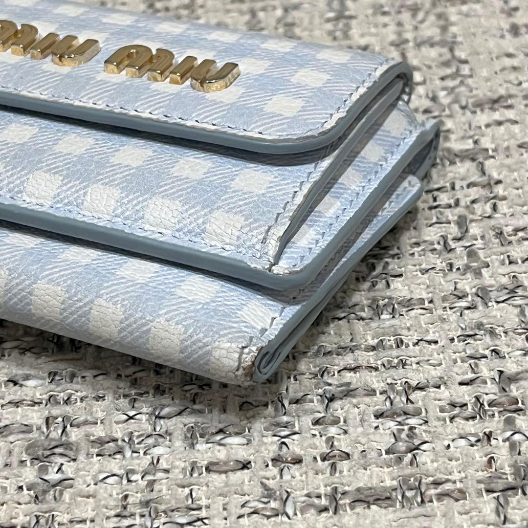 美品　ミュウミュウ　三つ折り　財布　ギンガムチェック　レザー　金具　ロゴ
