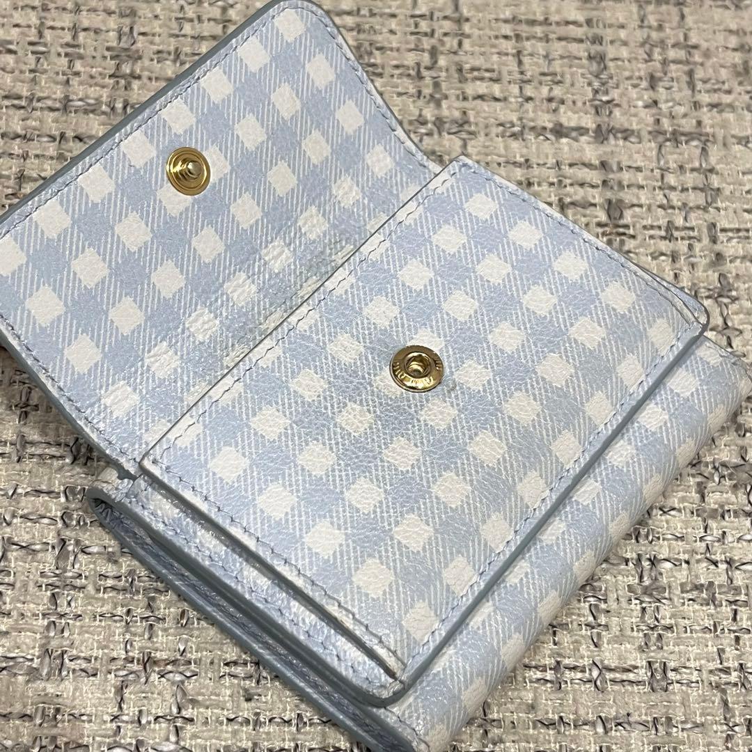 美品　ミュウミュウ　三つ折り　財布　ギンガムチェック　レザー　金具　ロゴ