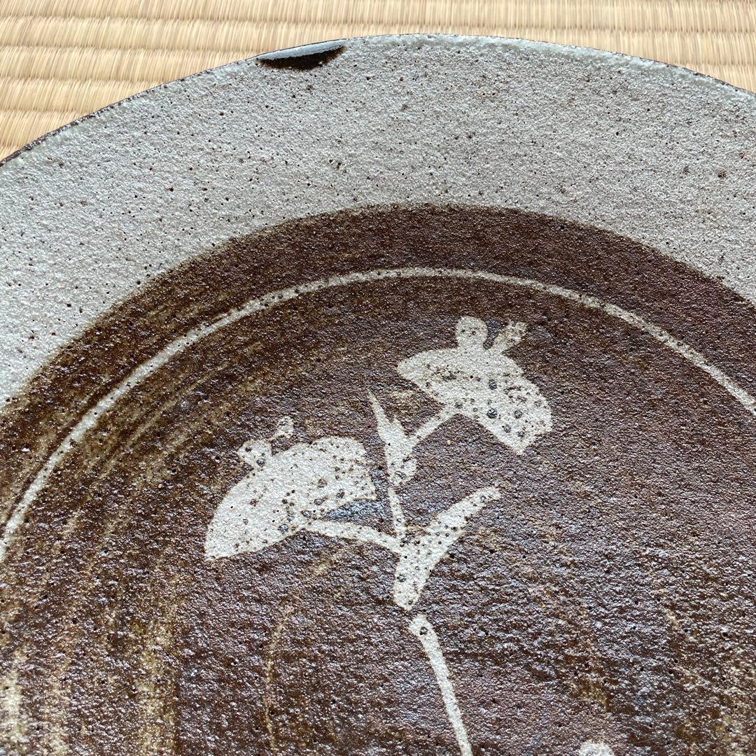 飾り皿　インテリア　益子焼　武田敏夫作　大皿　地掛草文皿　未使用品