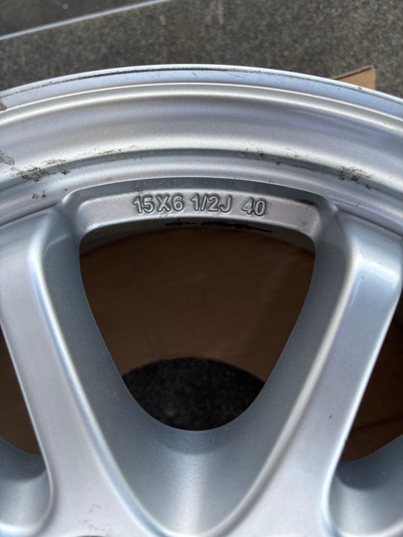 ZVW50 50プリウス純正 15インチホイール 4本セット