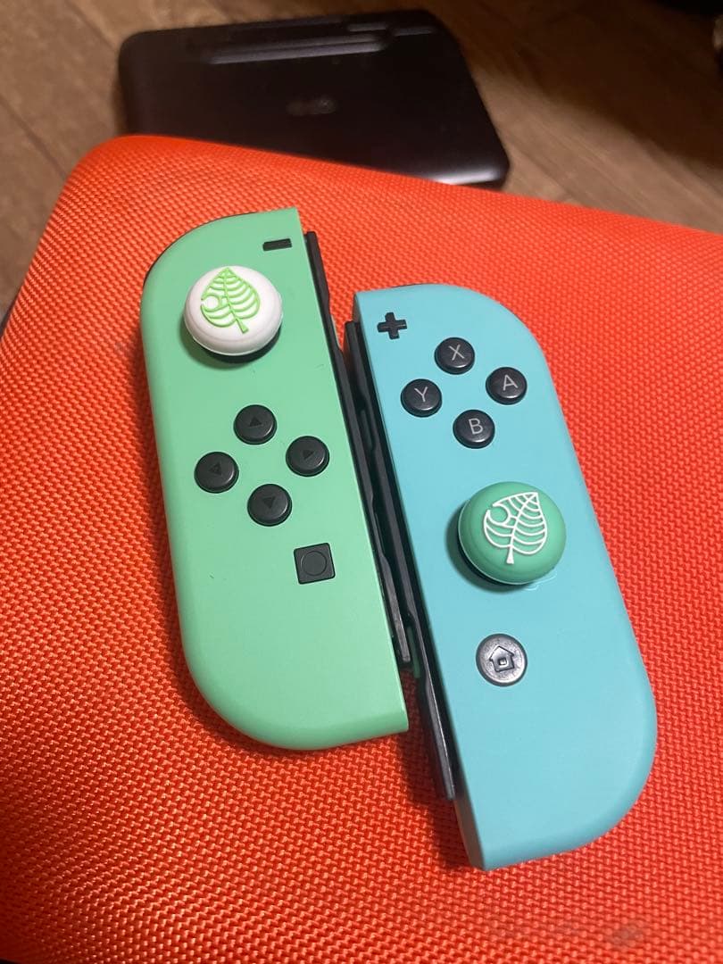 Nintendo Switch本体＋ Joy-Con