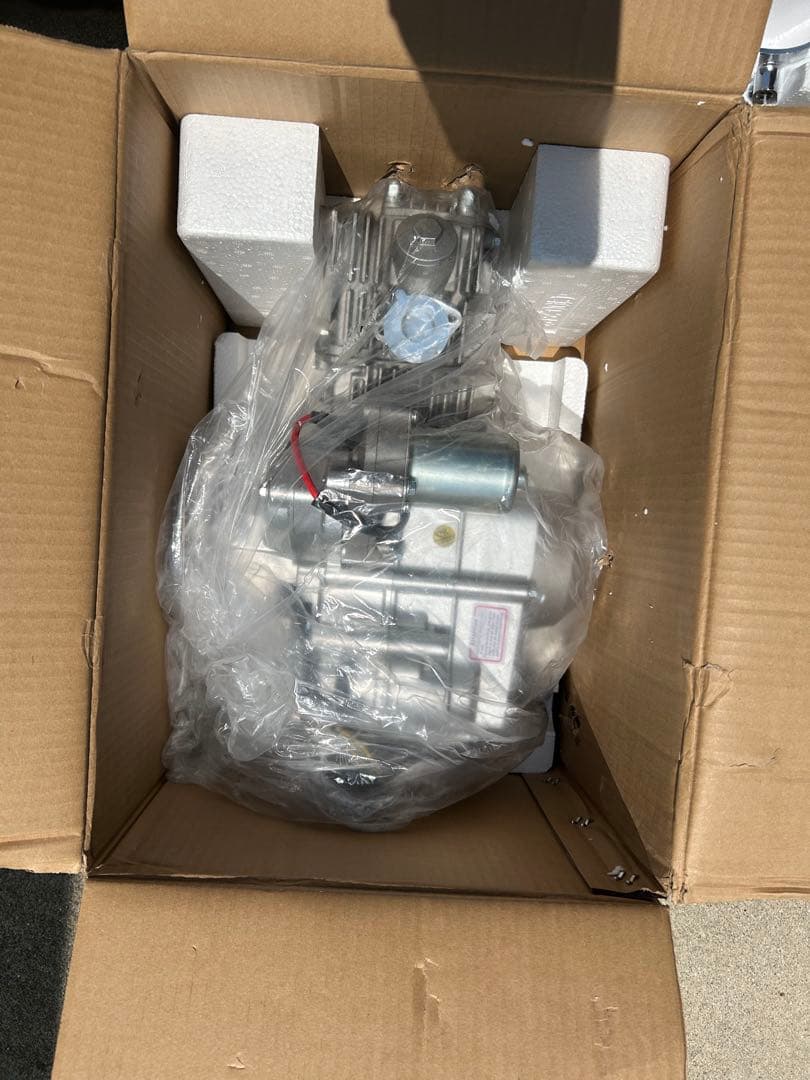 中華エンジン　110cc カブ　モンキー　新品未使用　値下げ