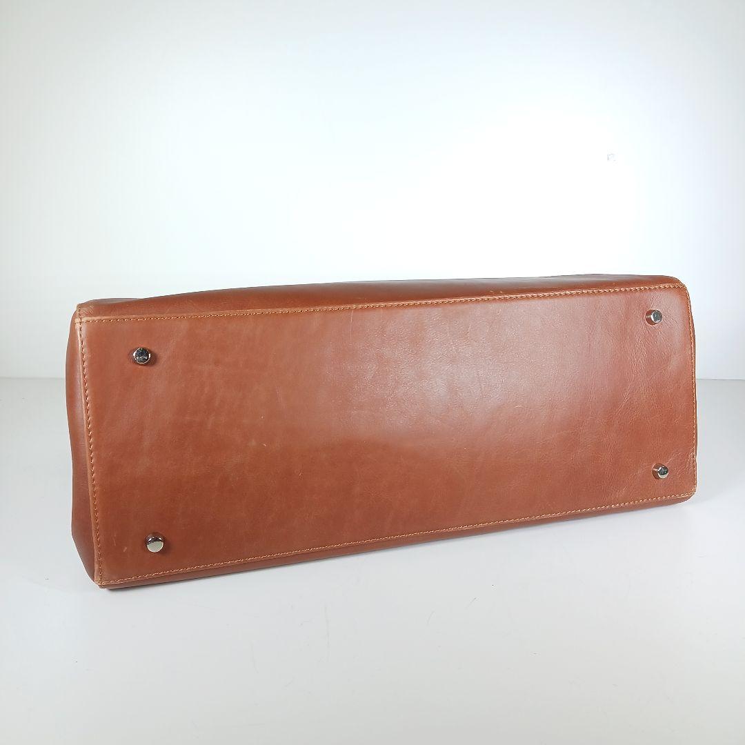 ✨美品✨現行品✨Hoaw.　ハァウ　ヴィンテージ加工フラップボストン　大容量