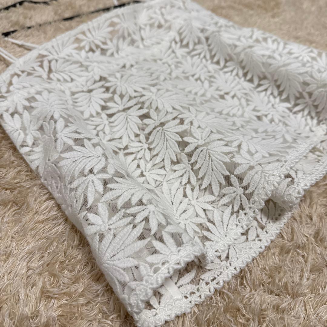 【美品】IENA レースショートキャミソール　イエナ　刺繍　白