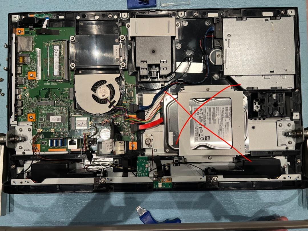 【ジャンク品】富士通 ESPRIMO FH77/C2 (HDDなし/液晶交換歴)