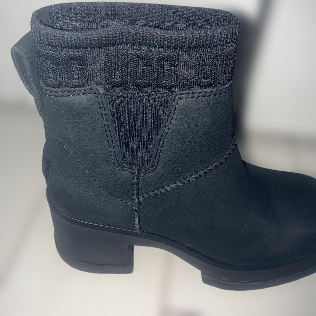 UGG Moxy Chelsra （モクシーチェルシー）24cm