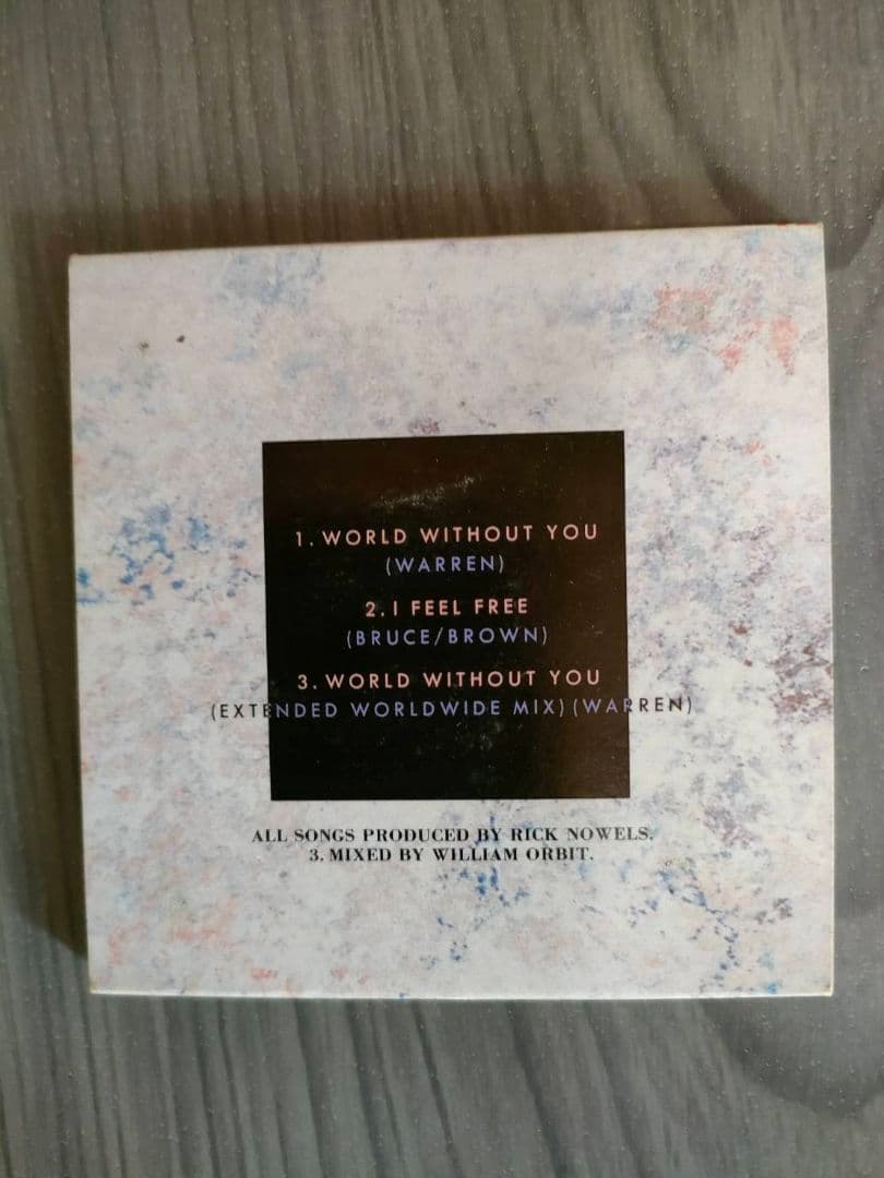 Belinda Carlisleの「World Without You」収録CD