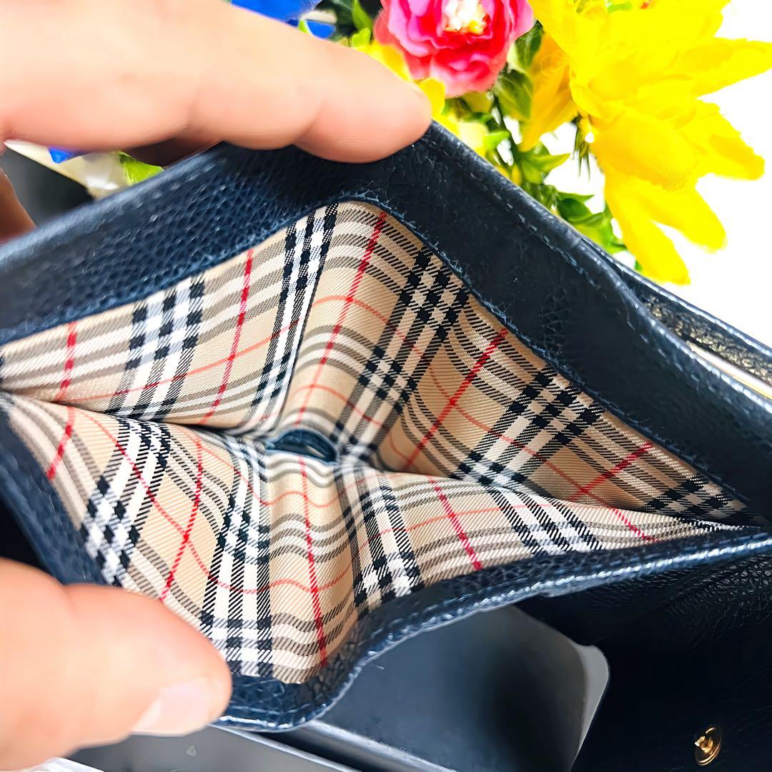 BURBERRY✨バーバリー✨財布✨ノバチェック✨がま口✨シャドーホース✨金具✨
