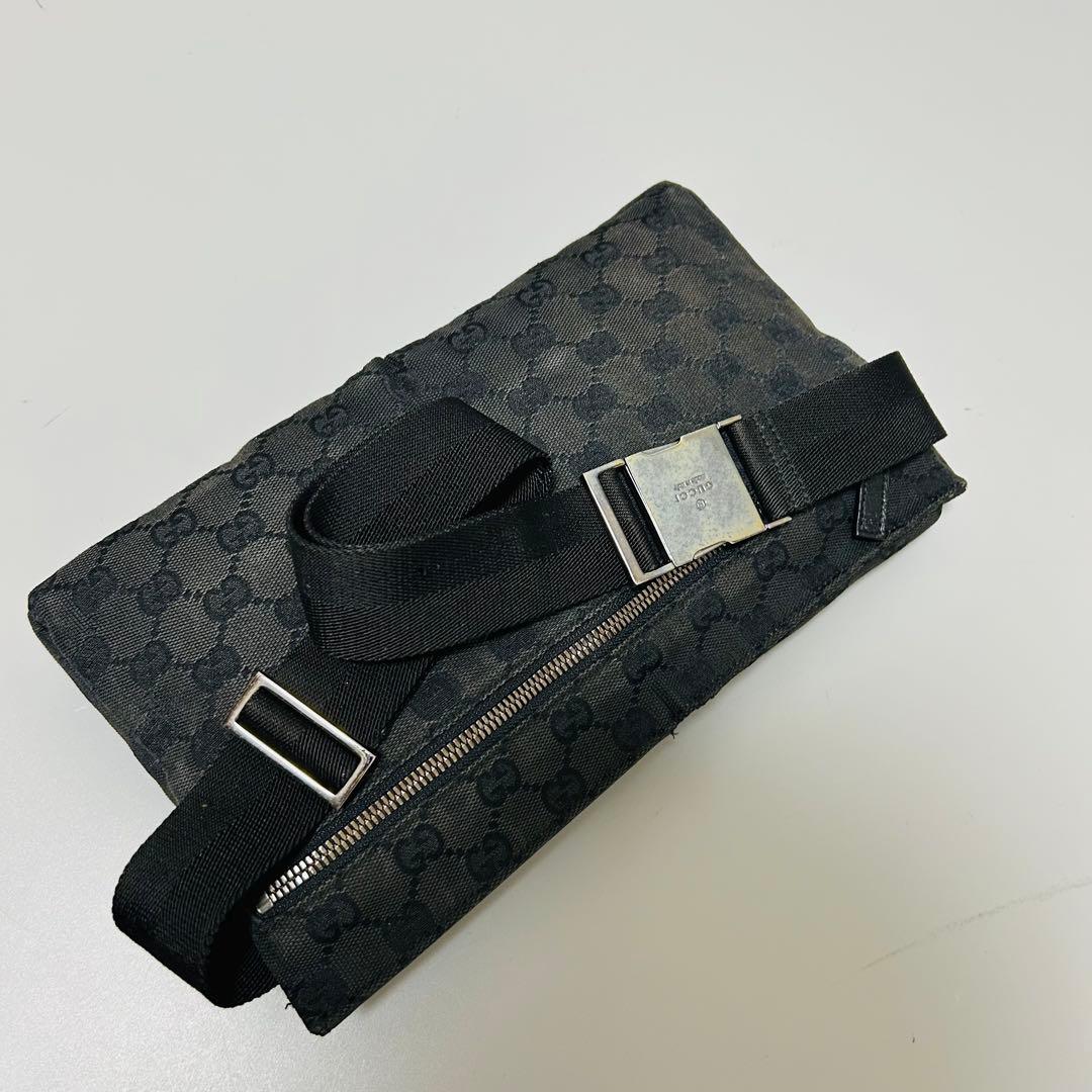 GUCCIグッチ GGキャンバス レザー ボディバッグ ウエストポーチ