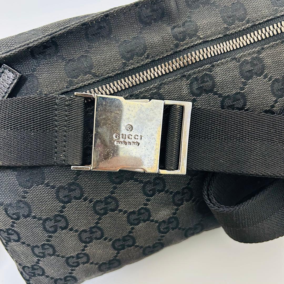 GUCCIグッチ GGキャンバス レザー ボディバッグ ウエストポーチ