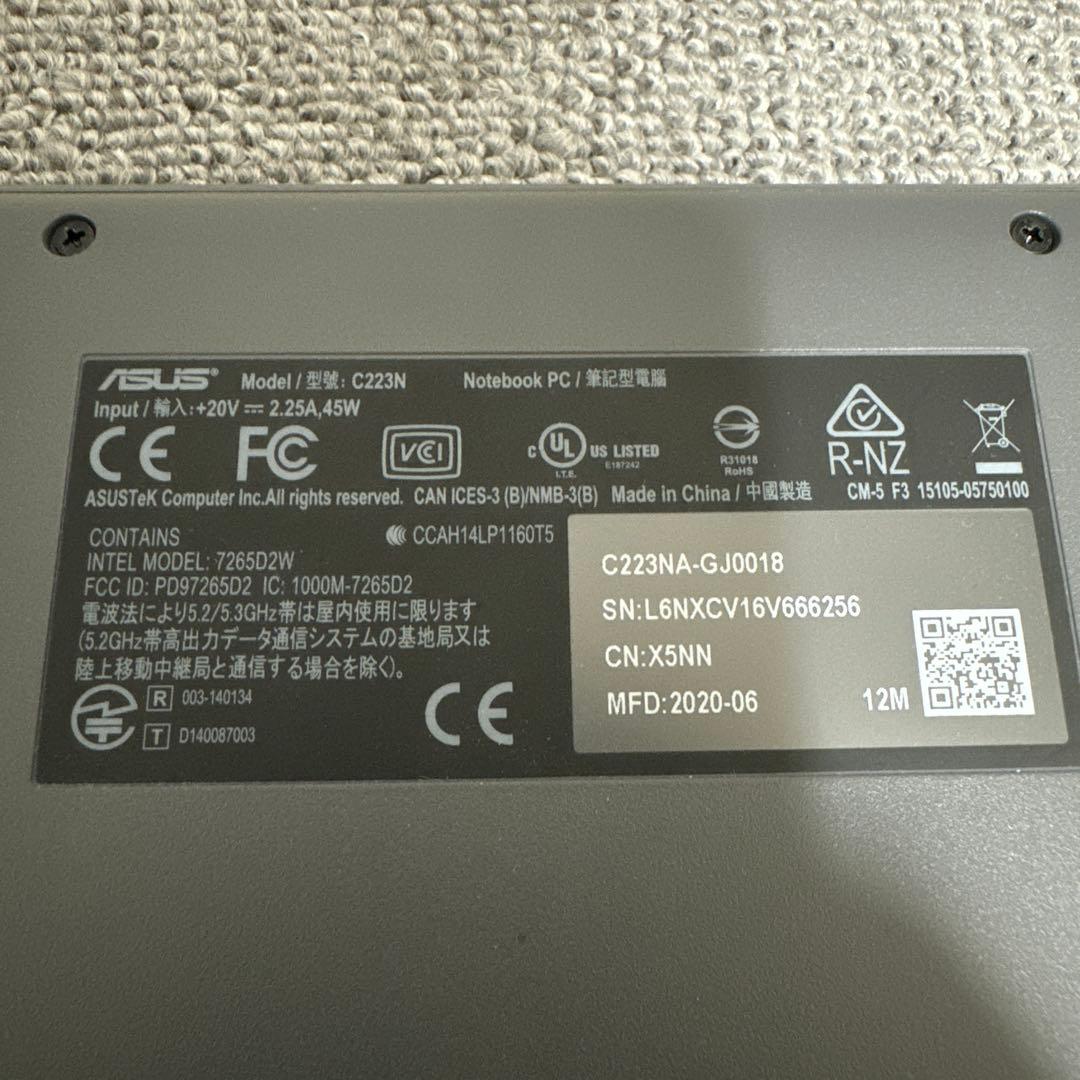 ASUS Chromebook C223N 本体