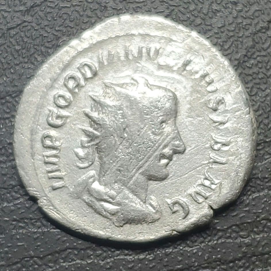 ローマ帝国 ゴルディアヌス三世 デナリウス銀貨 古代 